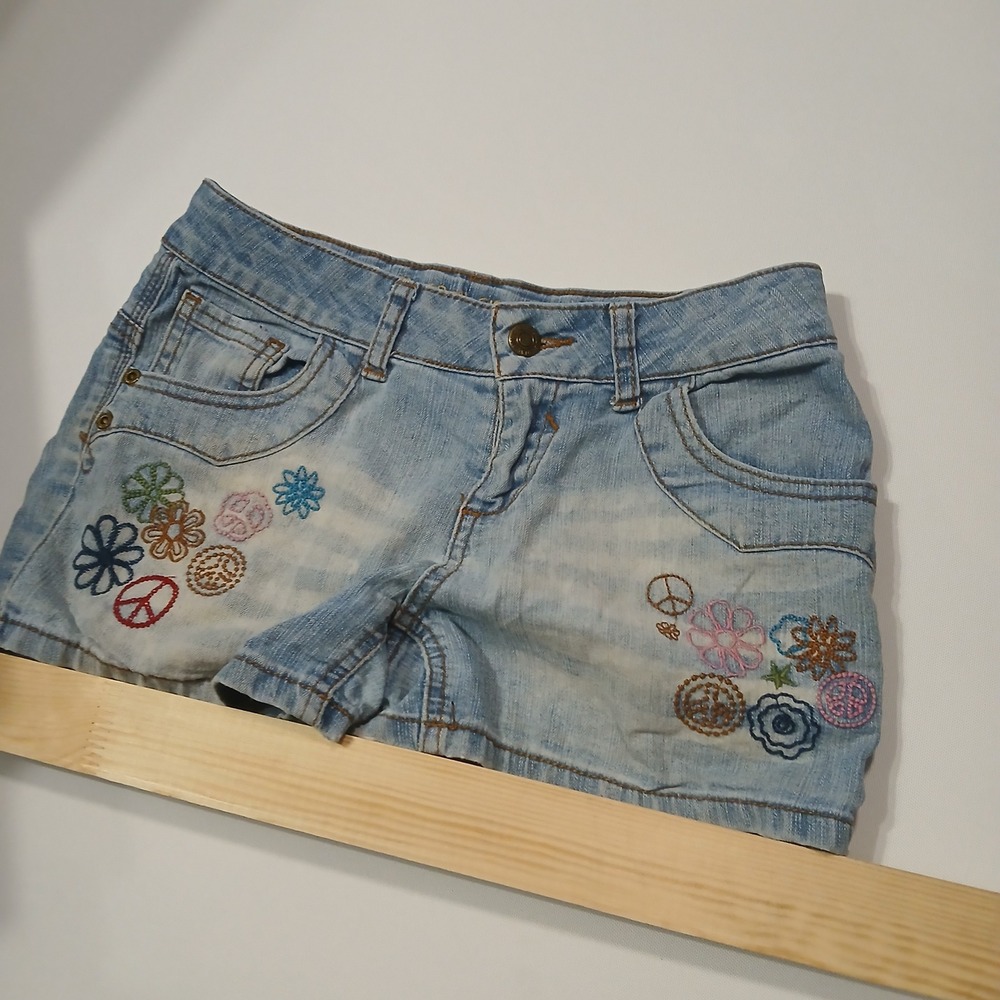 Total Girl Embroidered Denim Shorts Peace Sign Flowers Distressed Blue
